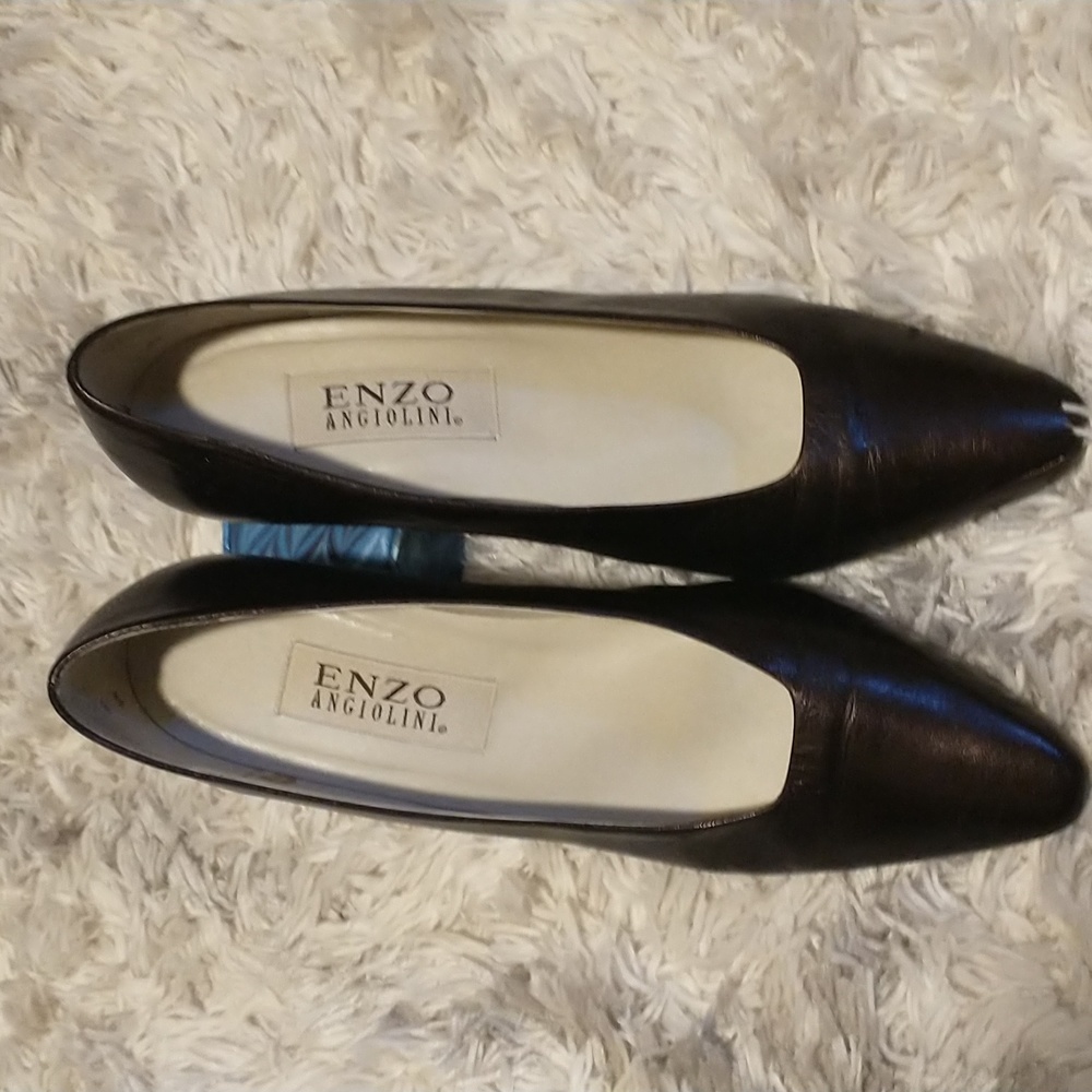 Enzo Angiolini woman's size 8M dark bronze dress shoes 2.25" heels 👠 Brazilian